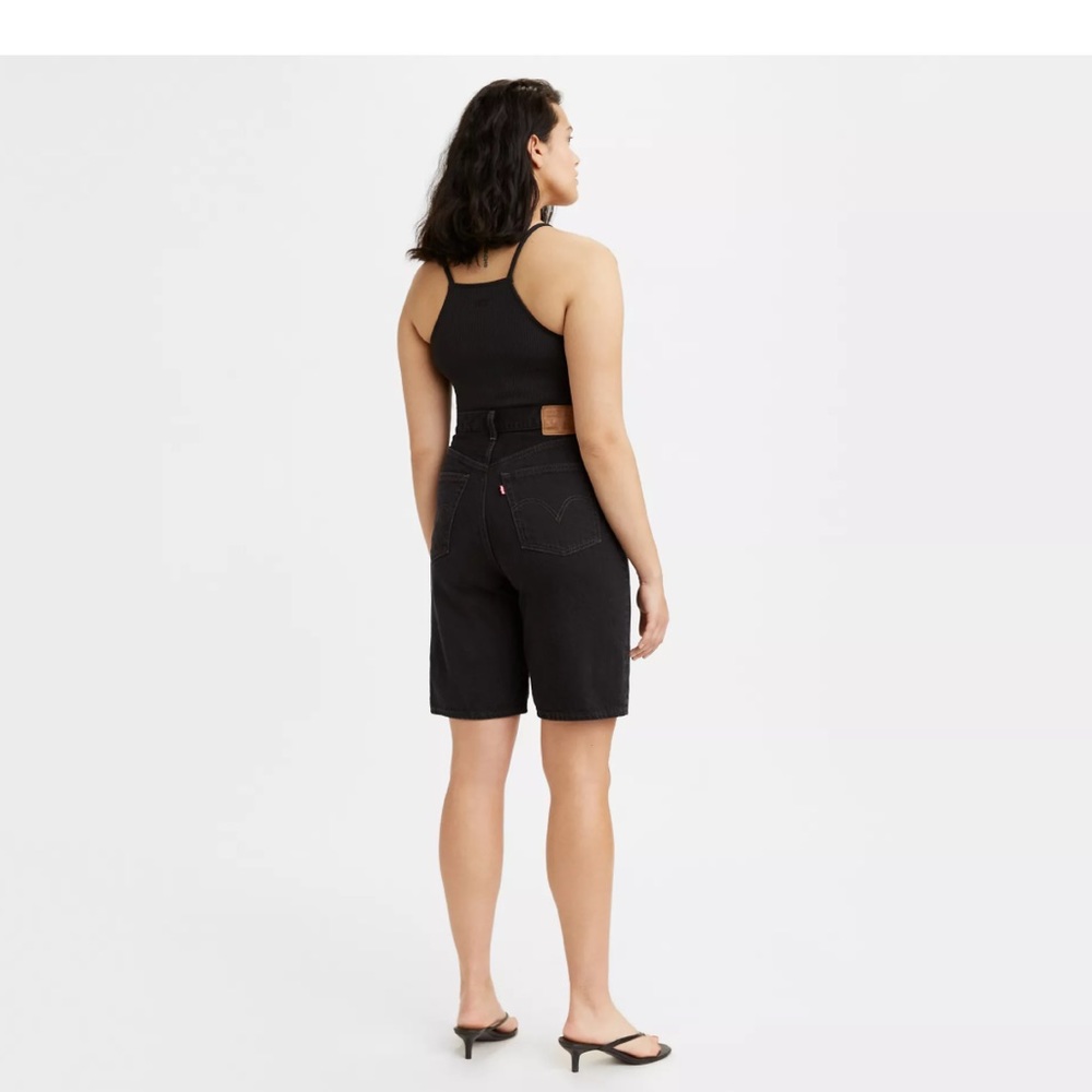 LEVIS Loose Bermuda Short size: 28